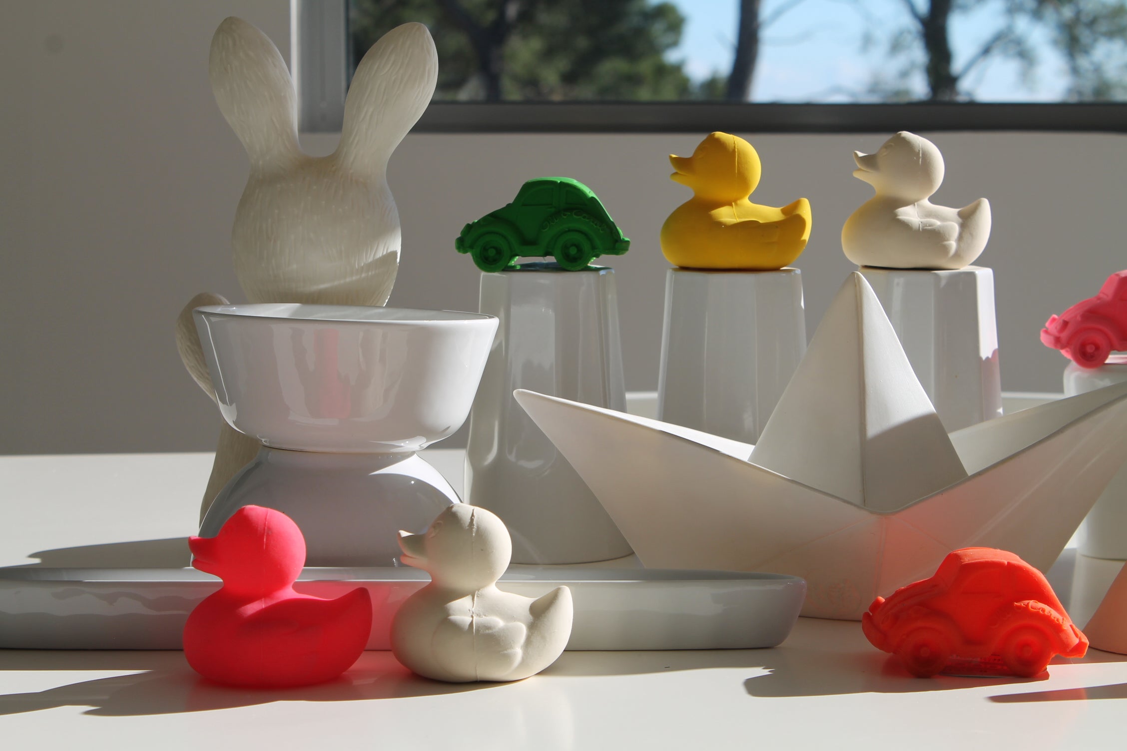 canard-monochrome-jaune-oli-carol