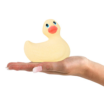 Vanilla Duck Bath Bomb