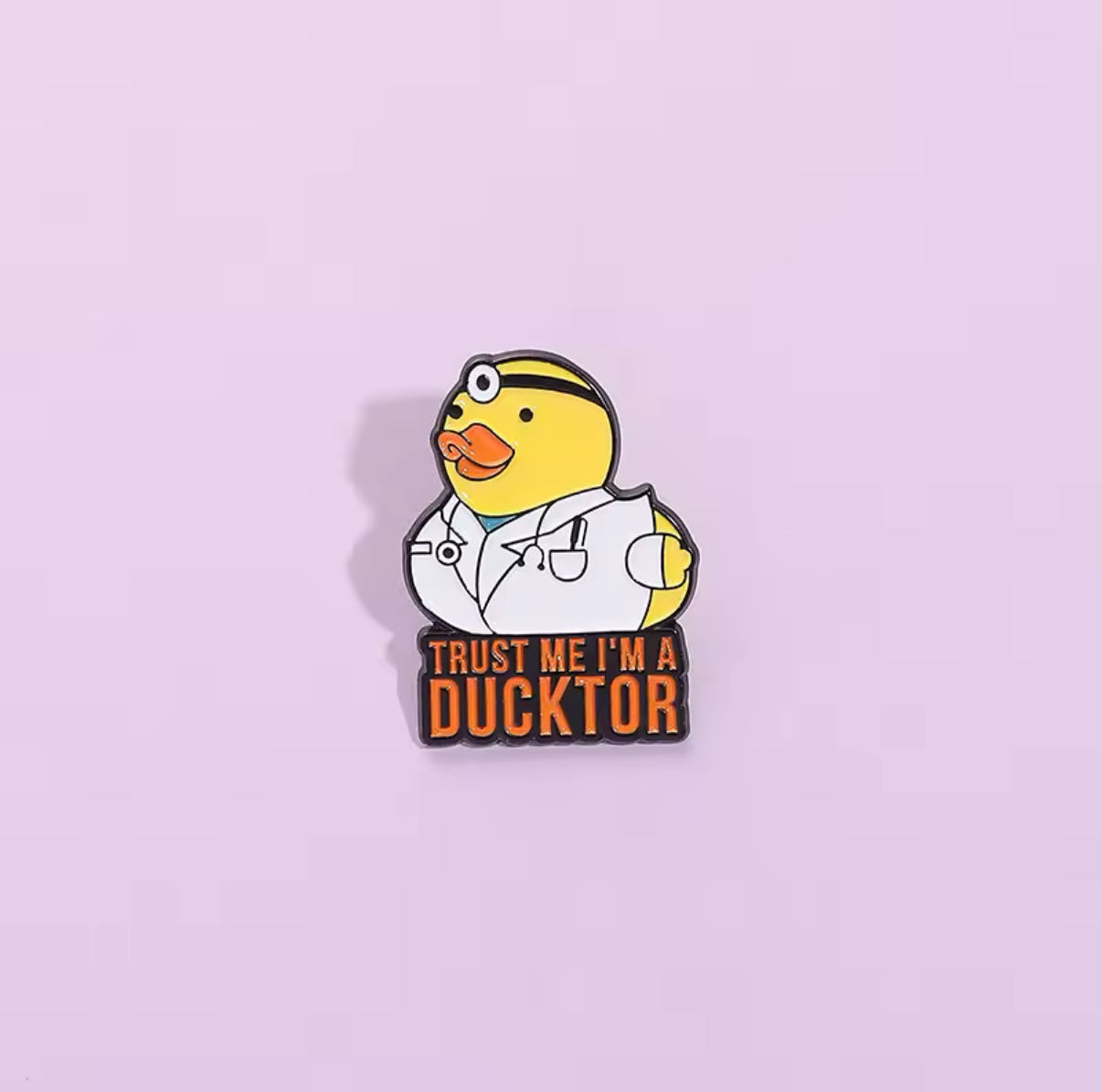 Gelbe Enten-Anstecknadel „Vertrau mir, ich bin Ducktor“