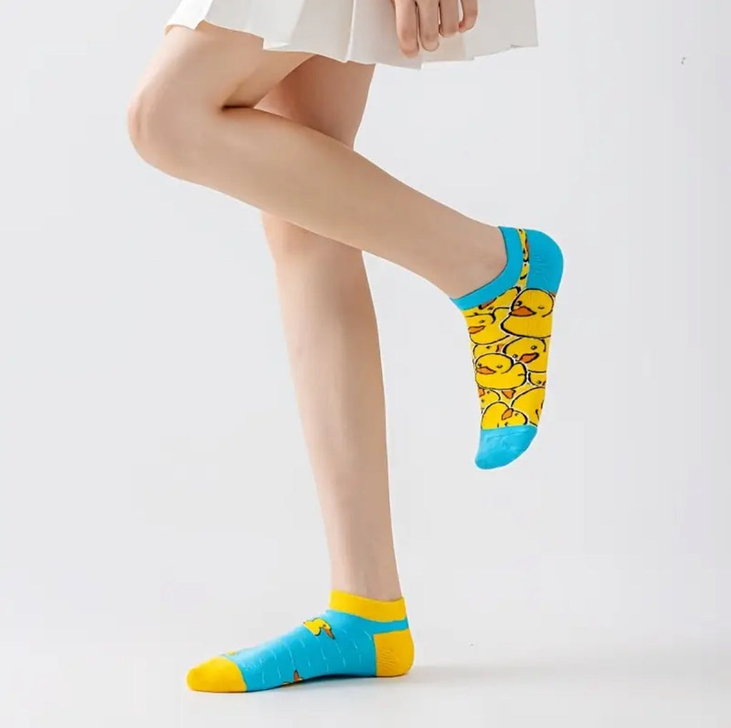 Kurze Socken mit Entenmotiv
