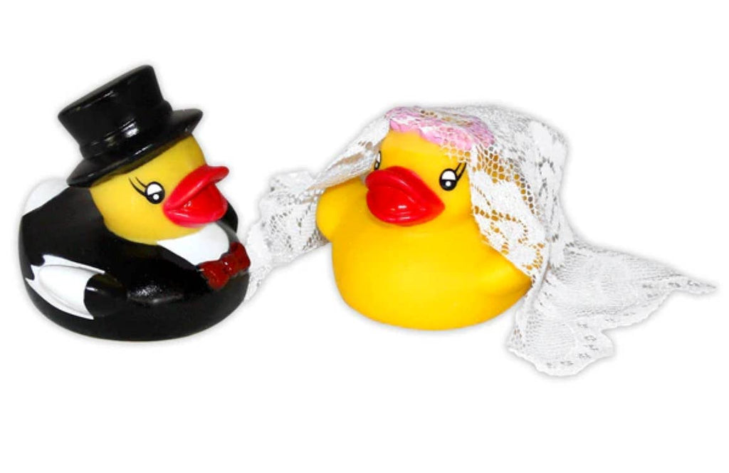 Set of 2 Mr. &amp; Mrs. cups and bath ducks