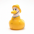 Möwe im gelben Regenmantel