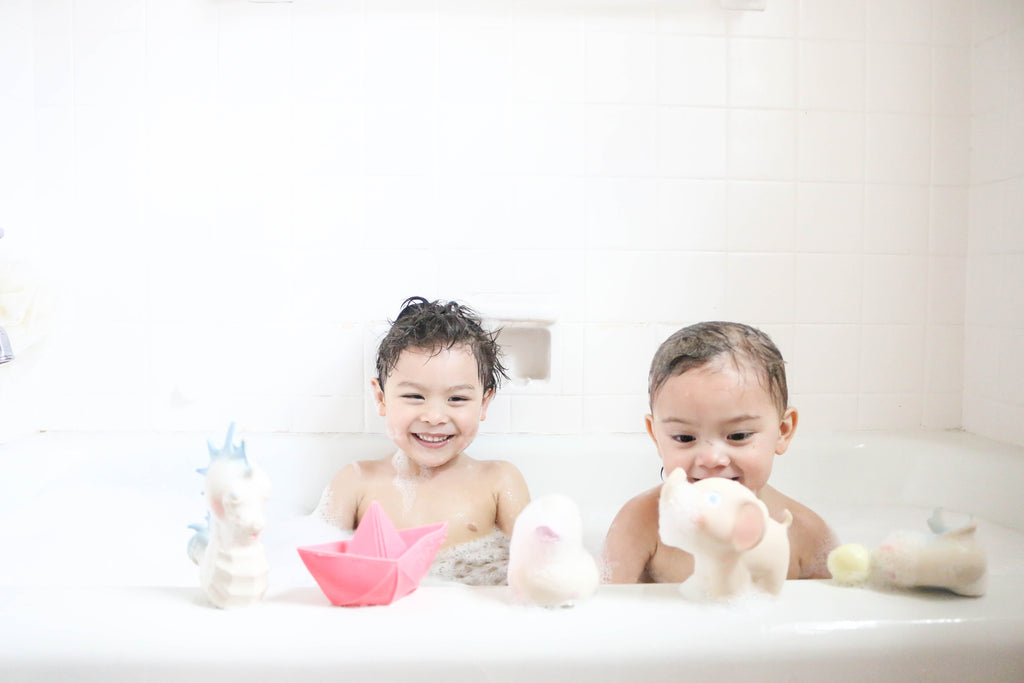 canard-a-pois-roses-oli-carol